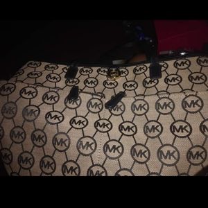 Michael Kors purse